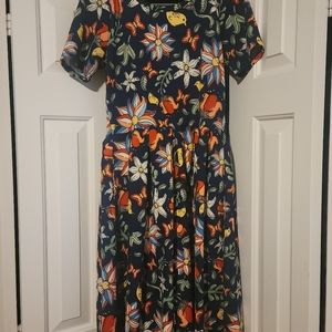 Beautiful and Unique size L